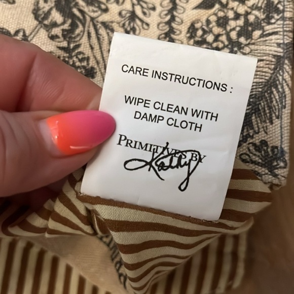 Primitives by Kathy Crossbody Bag “Be Kind” Floral Design Magnetic Flap Lined - Picture 11 of 11